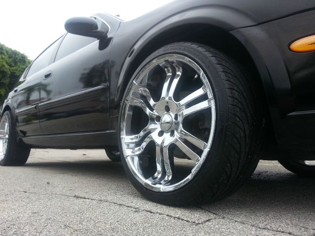 Nissan Maxima 6 Speed Transmision Sedan