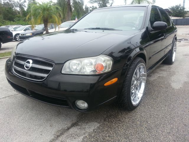 Nissan Maxima 2002 photo 2