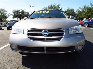 Nissan Maxima 2002 photo 1