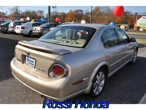 Nissan Maxima 3.0 Quattro Other