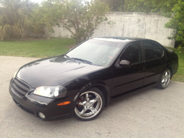 Nissan Maxima 2002 photo 2