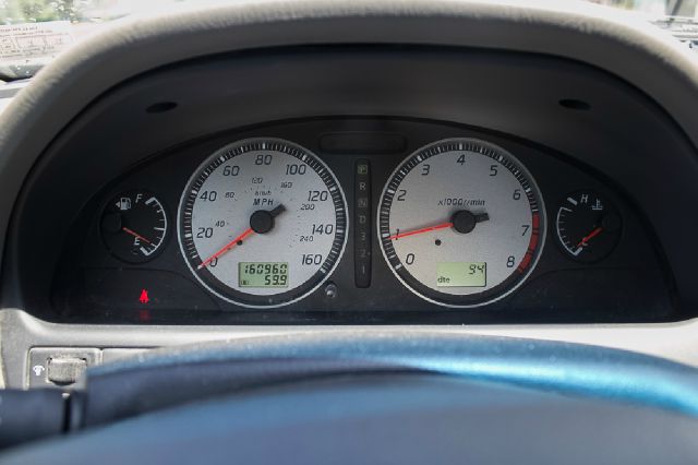 Nissan Maxima 2003 photo 2