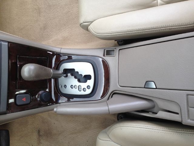 Nissan Maxima 3.0 Quattro Sedan