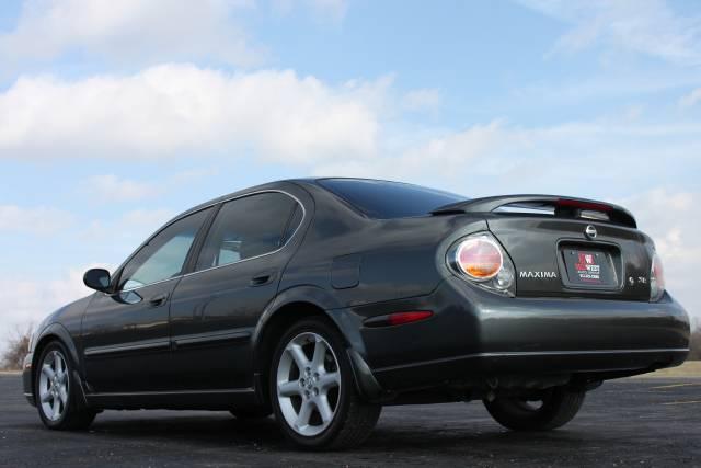 Nissan Maxima 2003 photo 2
