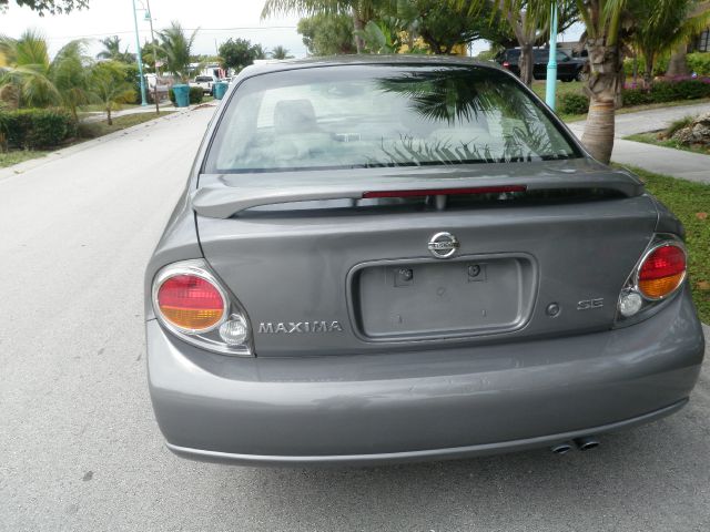 Nissan Maxima 2003 photo 0