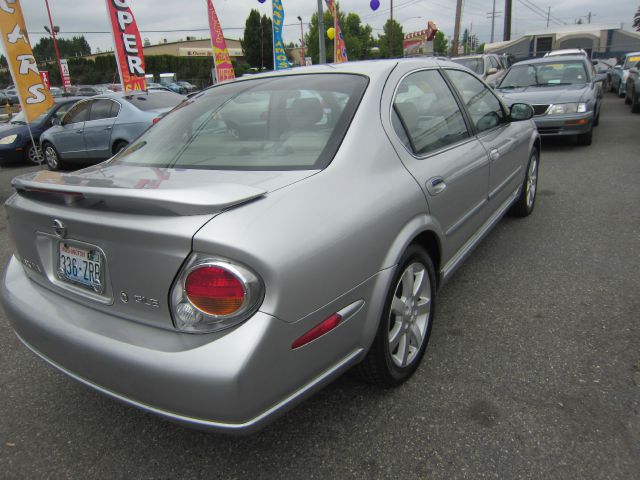Nissan Maxima 2003 photo 2