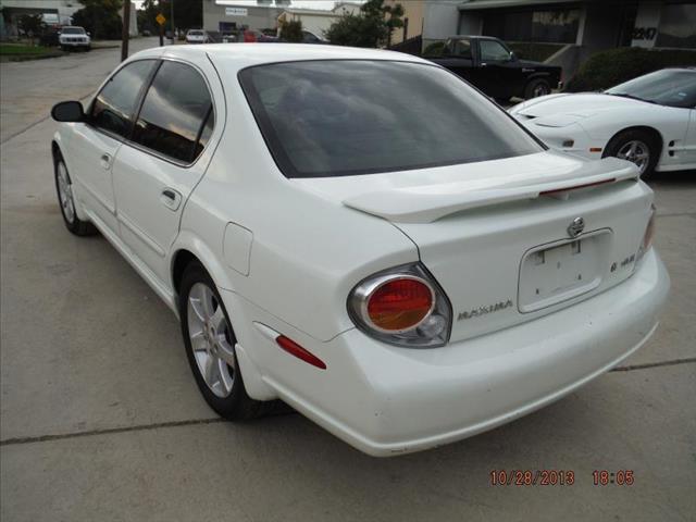 Nissan Maxima 2003 photo 1