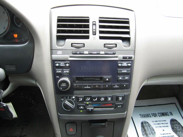 Nissan Maxima 6 Speed Transmision Sedan