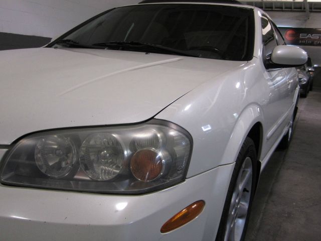 Nissan Maxima 2003 photo 10