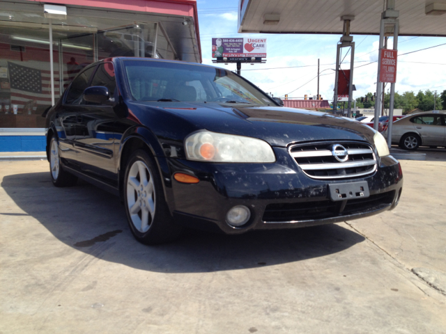 Nissan Maxima SE Sedan