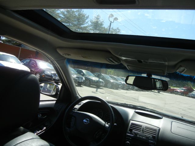 Nissan Maxima 2003 photo 12