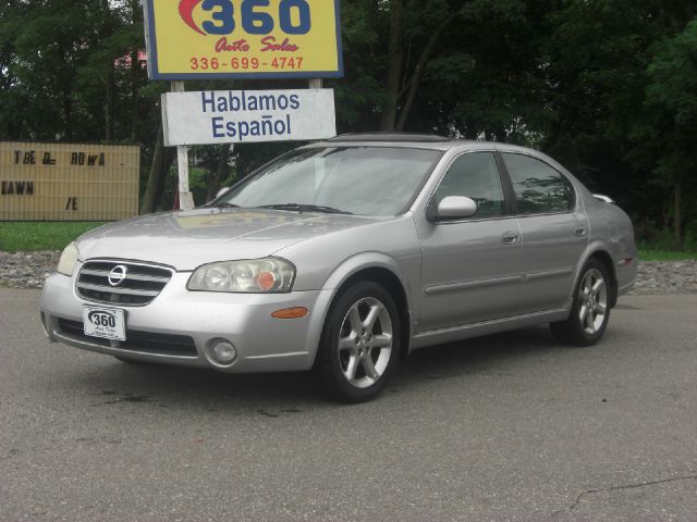 Nissan Maxima 2003 photo 1