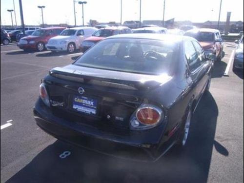 Nissan Maxima 2003 photo 2