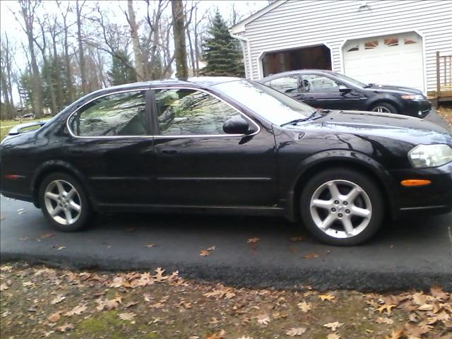 Nissan Maxima 2003 photo 1