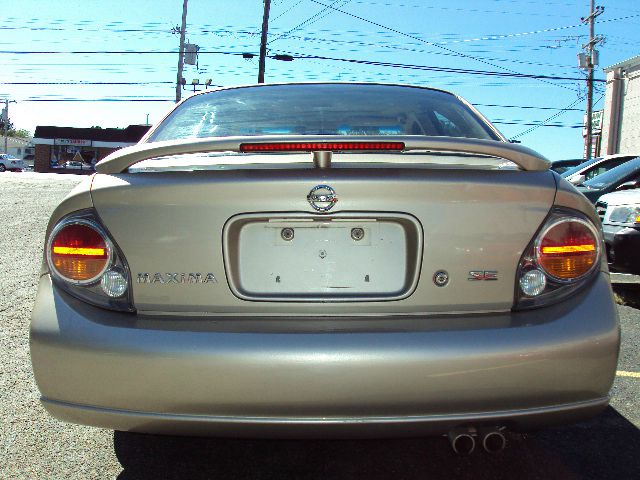 Nissan Maxima 2003 photo 1