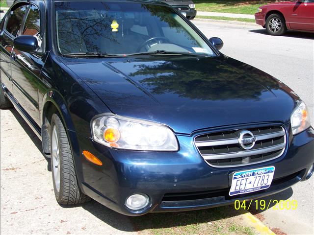 Nissan Maxima 2003 photo 2