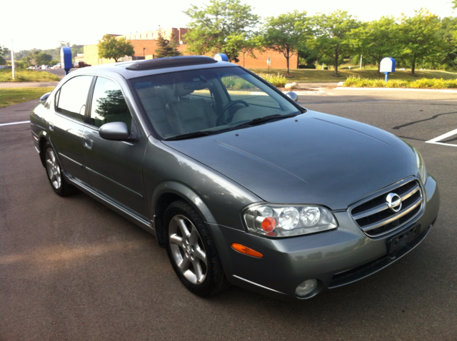 Nissan Maxima 2003 photo 1