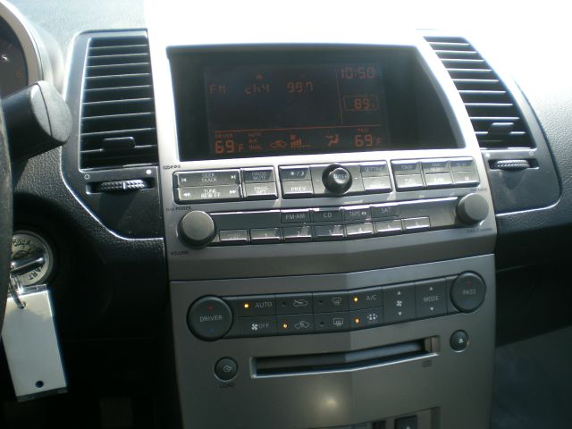 Nissan Maxima 2004 photo 9