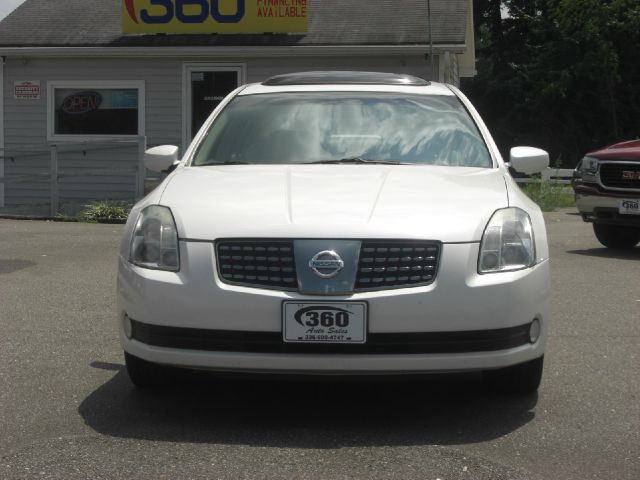 Nissan Maxima 2004 photo 4