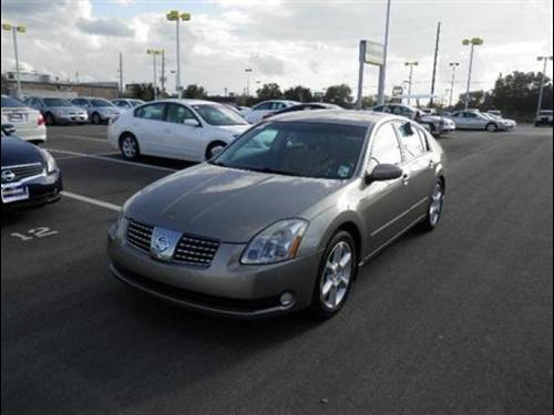 Nissan Maxima 2004 photo 1