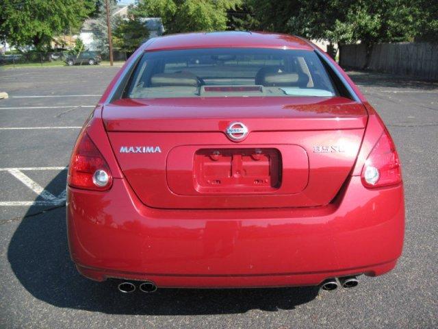 Nissan Maxima 2004 photo 2