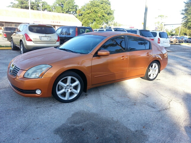 Nissan Maxima 2004 photo 2