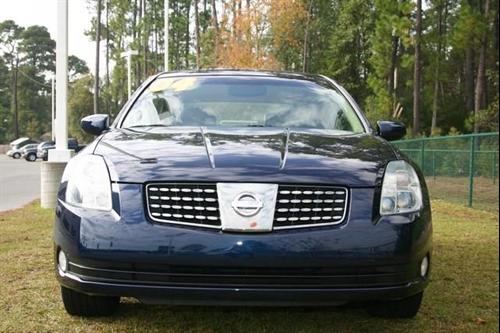 Nissan Maxima 2004 photo 1
