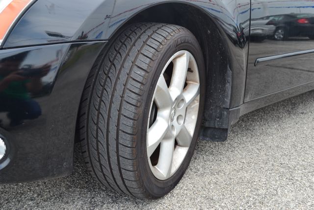 Nissan Maxima 2004 photo 22