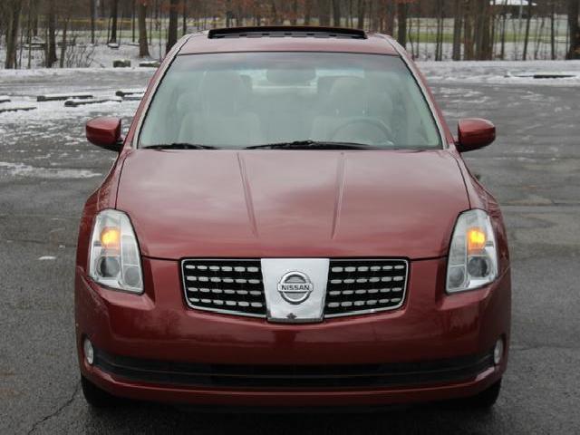 Nissan Maxima 2004 photo 1