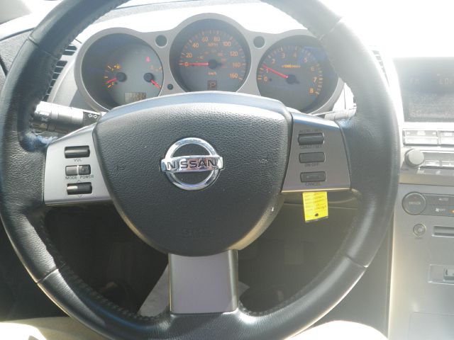 Nissan Maxima 2004 photo 10