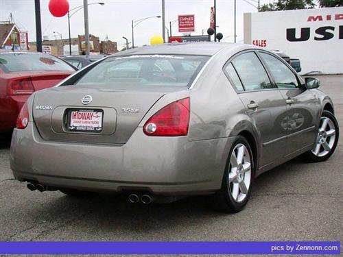 Nissan Maxima 2004 photo 1