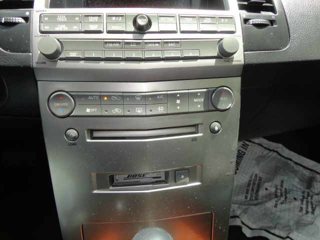 Nissan Maxima 2004 photo 1