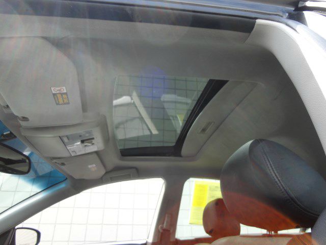 Nissan Maxima 2004 photo 8