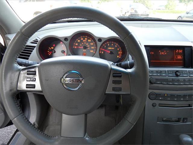 Nissan Maxima 2004 photo 11