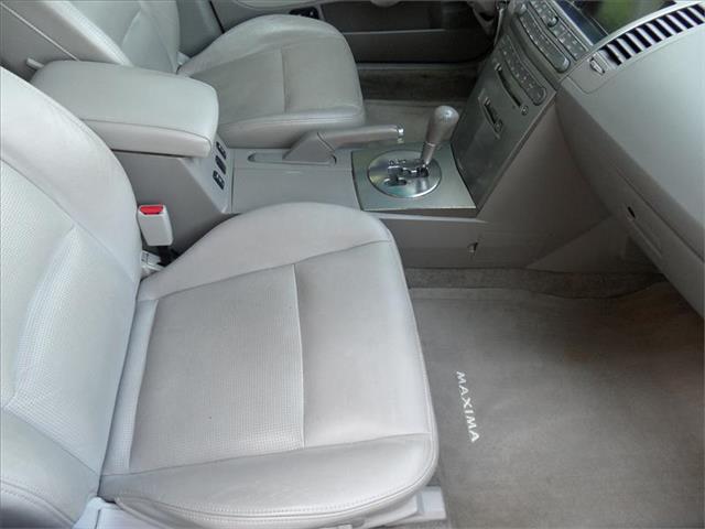 Nissan Maxima 2004 photo 15