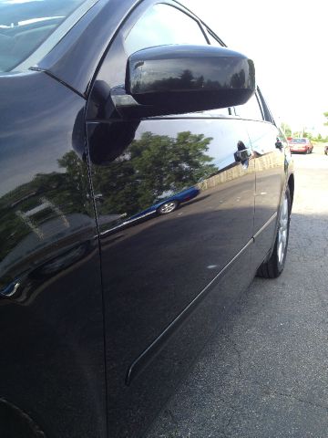 Nissan Maxima 2004 photo 11