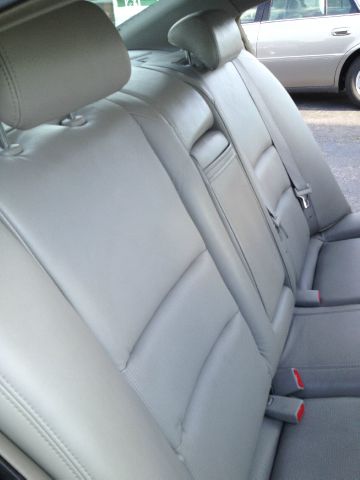 Nissan Maxima 2004 photo 17