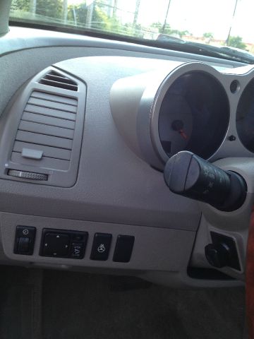 Nissan Maxima 2004 photo 34