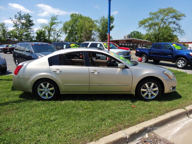 Nissan Maxima 2004 photo 2