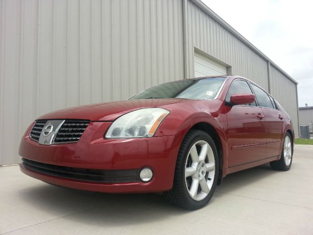 Nissan Maxima 2004 photo 1