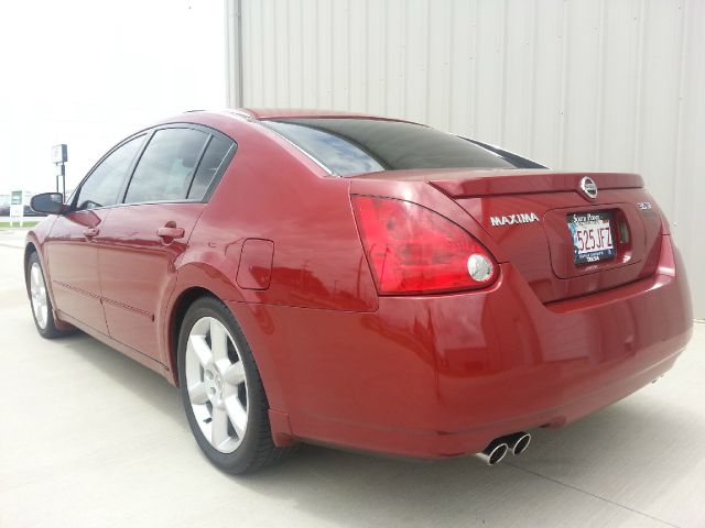 Nissan Maxima 2004 photo 2