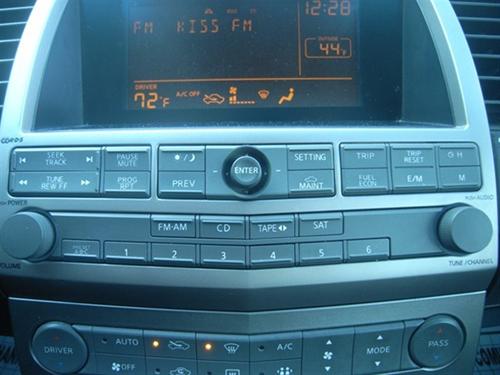 Nissan Maxima ST Pickup 4D 5 1/2 Ft Other