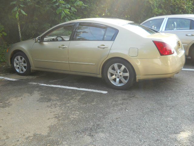 Nissan Maxima 2004 photo 2