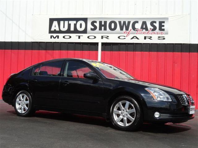 Nissan Maxima 15 Sedan