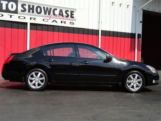 Nissan Maxima 2004 photo 1