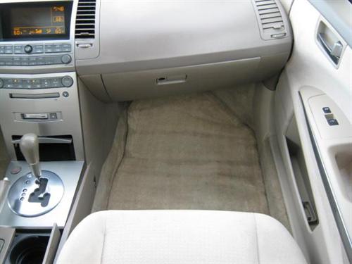 Nissan Maxima 2004 photo 1