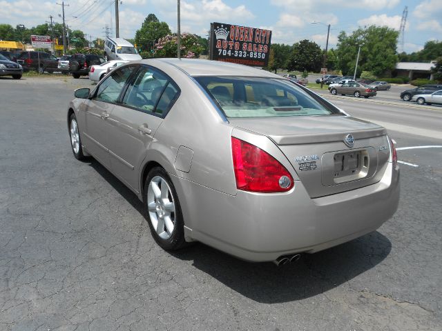 Nissan Maxima 2004 photo 4