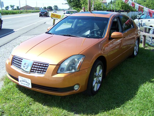 Nissan Maxima LS S Sedan