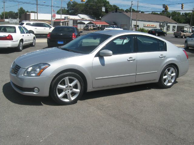 Nissan Maxima 2004 photo 2