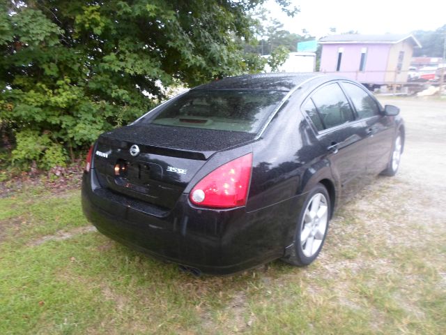 Nissan Maxima 2004 photo 1